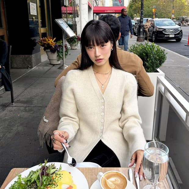 우이(OUIE) 울 라쿤 롱 벌룬 가디건 55-66