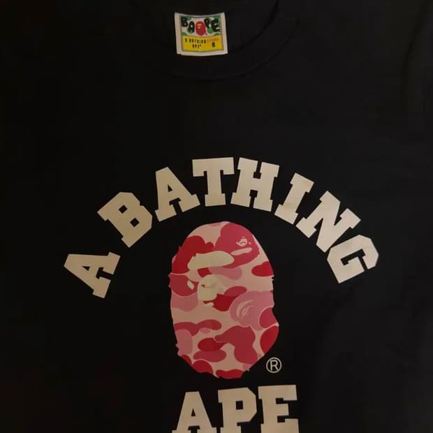 베이프 ABC 카모컬리지 티셔츠 우먼 S사이즈