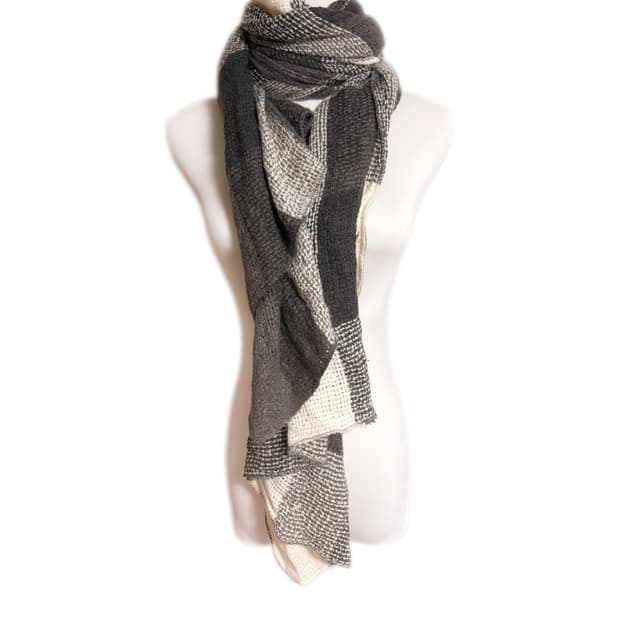 (이체시에눌) 일본 그레이 앤 화이트 블랙 체크 디테일 레이어드 머플러 