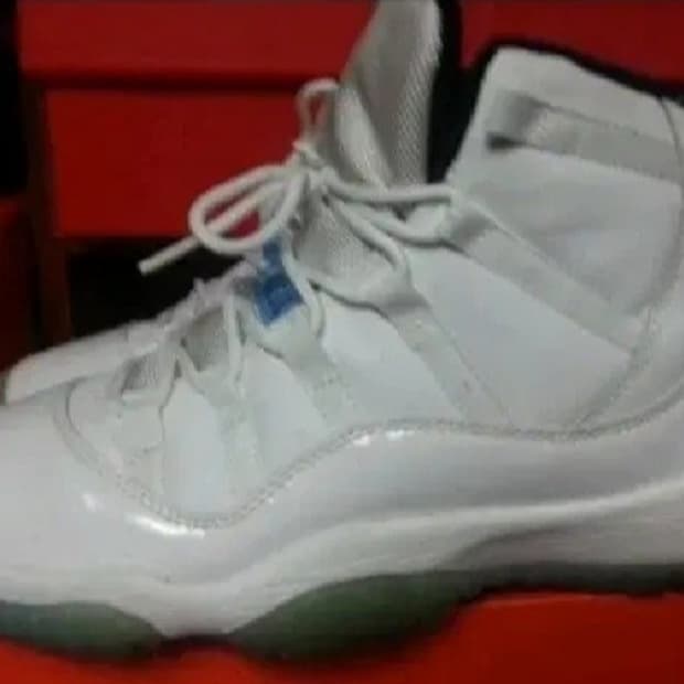 조던11 레전드블루 250