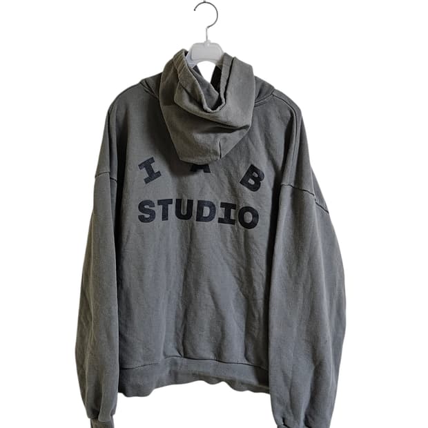 아이앱스튜디오후드티