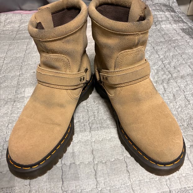 닥터마틴 애니스톤 하네스 사바나 탄