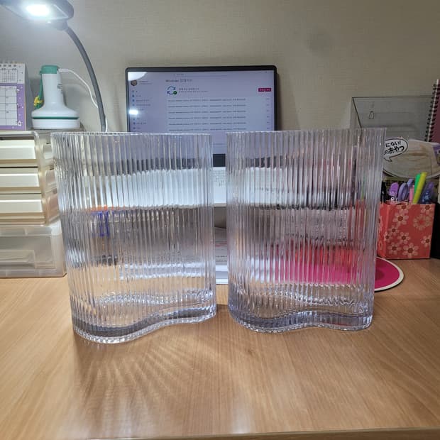 물결무늬 투명 유리화병 2개