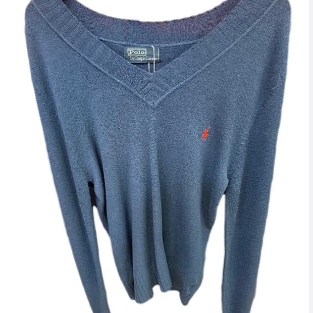 폴로 브이넥 니트
