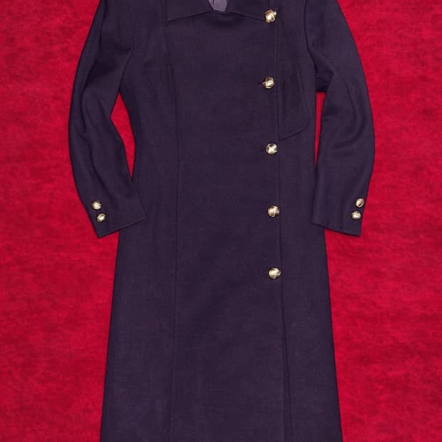 GUCCI by Tom Ford 파워 실루엣 테일러드 코트