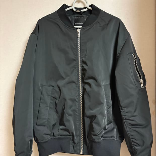 지오다노 블랙 MA-1 항공점퍼 M