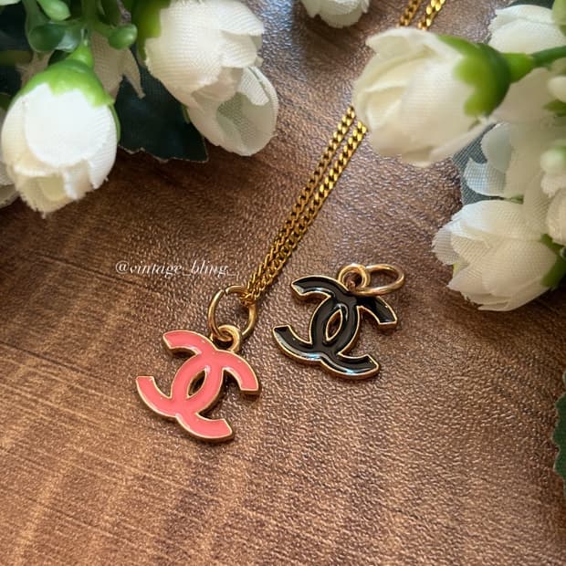 샤넬 심플 미니 로고 골드 목걸이