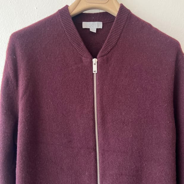 코스 COS 남성 버건디와인 니트집업점퍼 울가디건