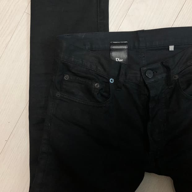 디올옴므 에디슬리먼 토탈 이클립스 진