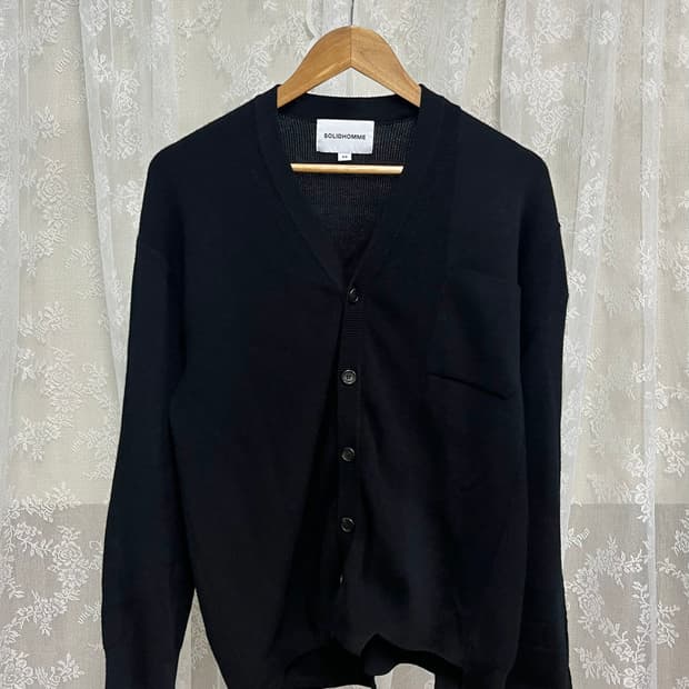 46) 솔리드옴므 19ss 울 브이넥 가디건 블랙
