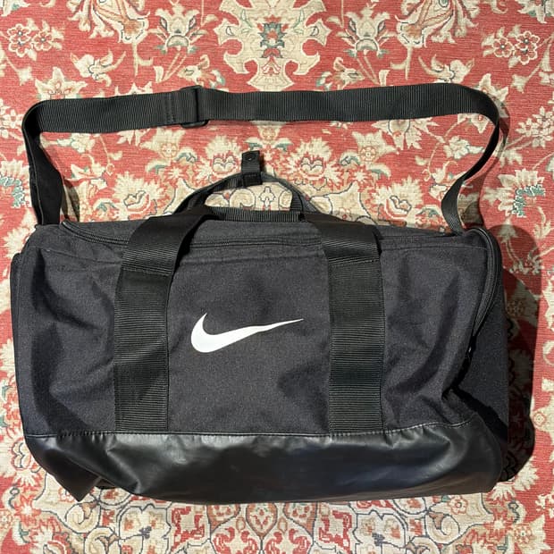 나이키 팀 더플백