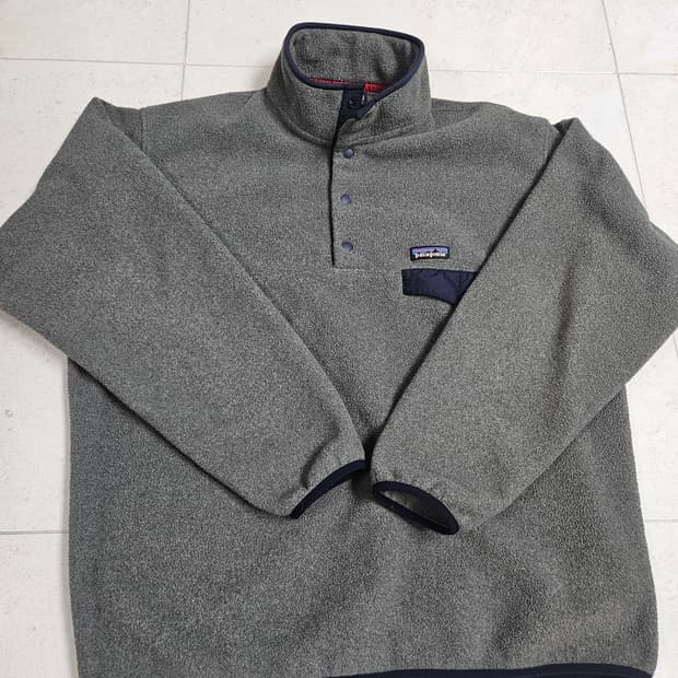 파타고니아 신칠라 L 니켈 네이비