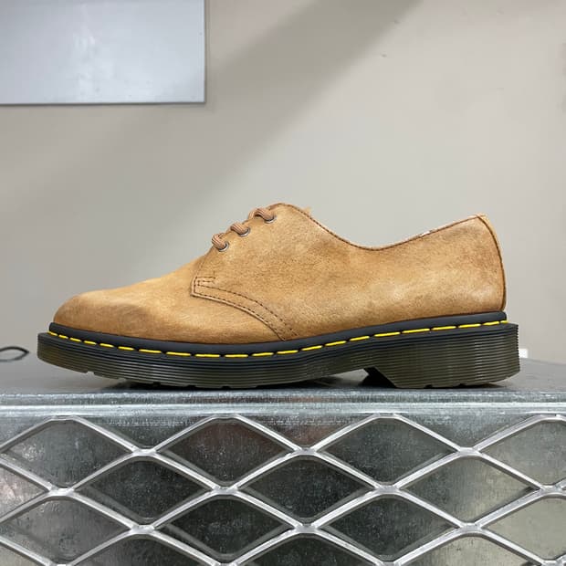 닥터마틴 1461 베이지 uk7 (gr-4580)