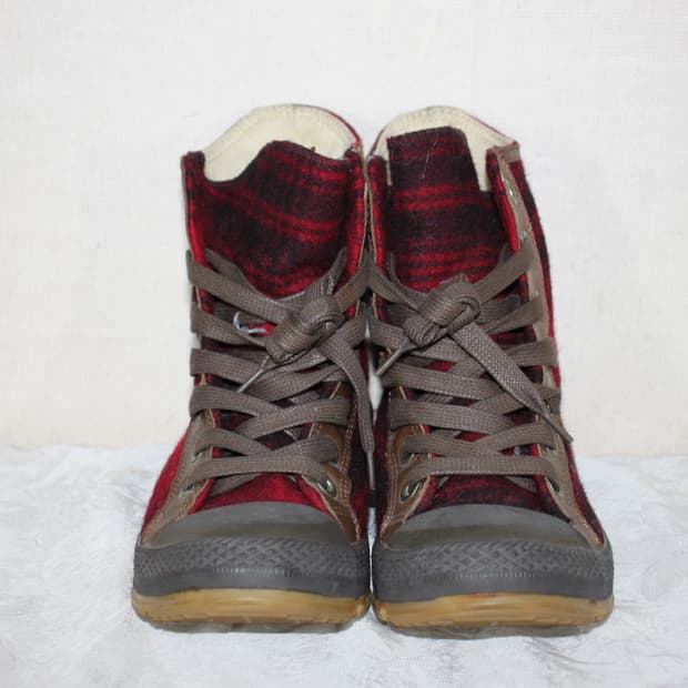 Converse 컨버스 7 1/2 (255)