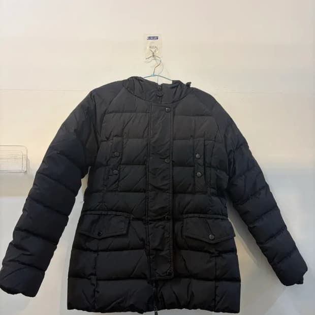 몽클레어 블랙 패딩 점퍼