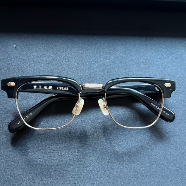 금자안경 kv94 하금테 블랙골드