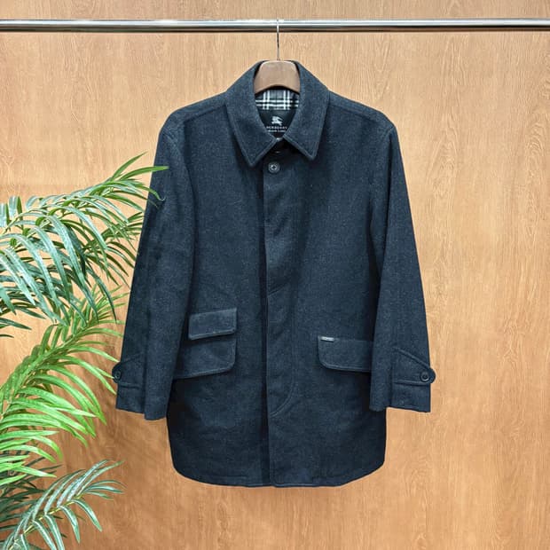 버버리 블랙 라벨 하프 울 코트 히든 집업 배색 체크 안감 디테일 차콜