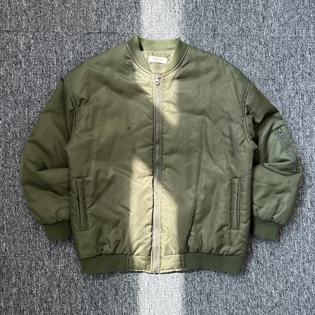 3.3 필드 트립 빈티지 항공 점퍼