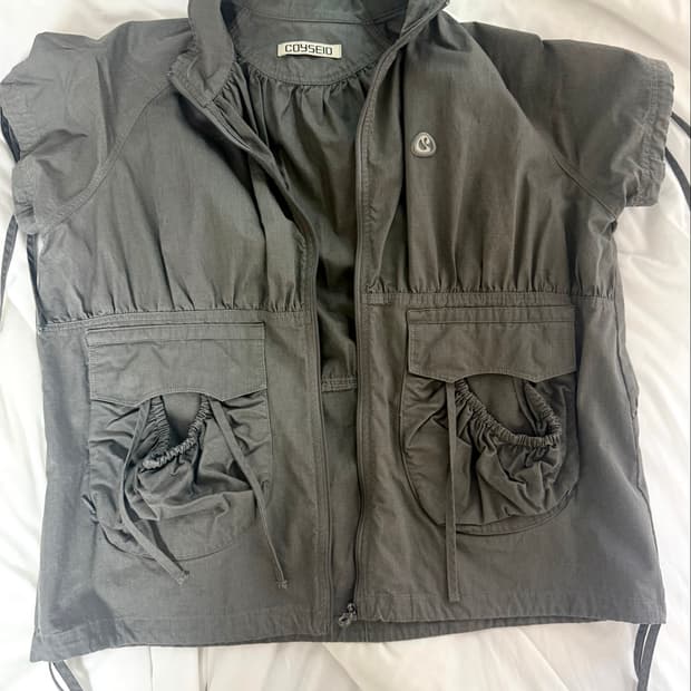 코이세이오 셔링 포켓 자켓 (SHRRING POCKET JACKET)