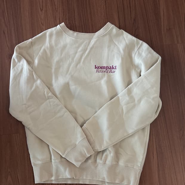[Kompakt Record Bar] 기모 스웻셔츠