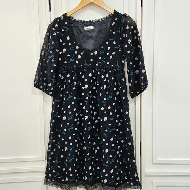 스컬 리본 쉬폰 원피스