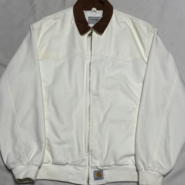 🫶🏻 칼하트 WIP 화이트 산타페 자켓🫶🏻