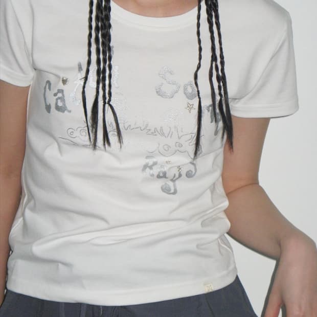 타입서비스 catch embroidery T shirt off white