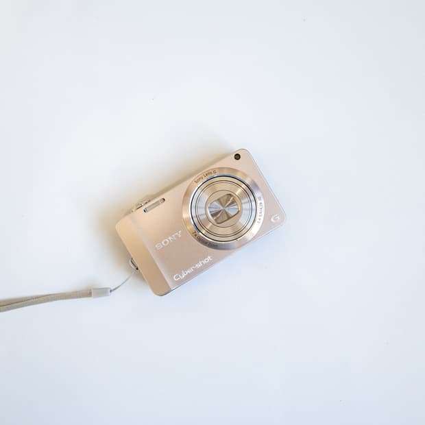 Sony DSC-WX10 / 빈티지 디지털 카메라