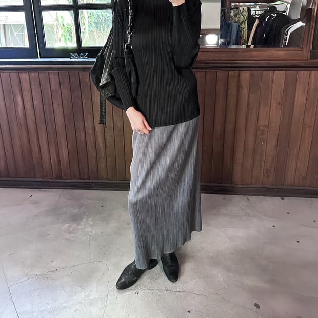 PLEATS PLEASE long sleeve turtleneck