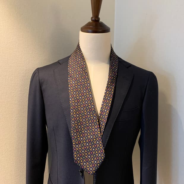 살바토레 페레가모(Ferragamo) 명품넥타이 A+등급 9.4cm