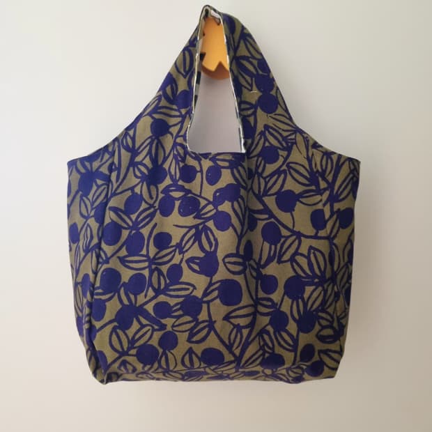 핀란디아 블루베리 토트백