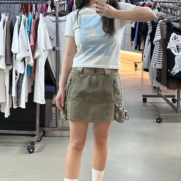 인사일런스 크롭 반팔//빈티지카고치마