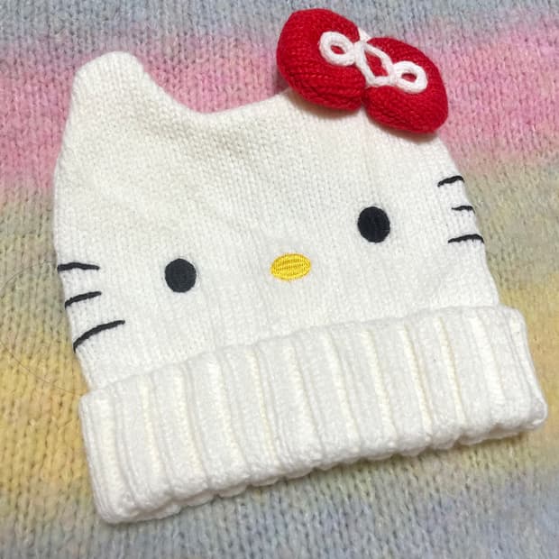 ❤️2014년도 일본 빈티지 산리오 헬로키티 비니 모자