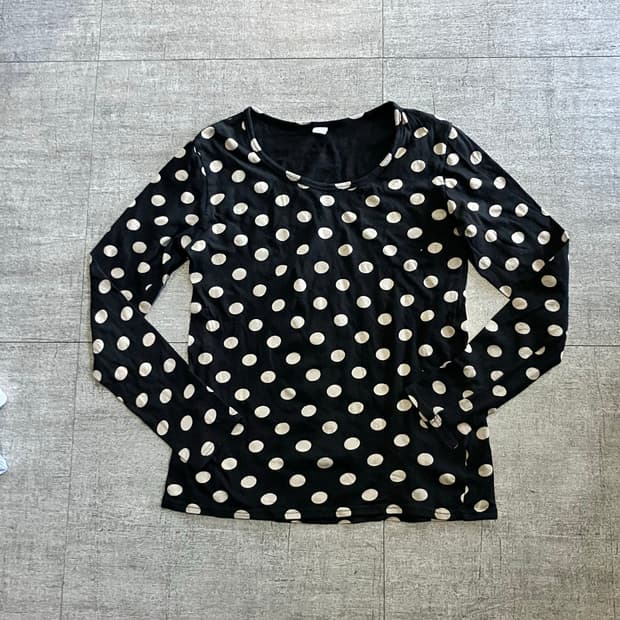 일본빈티지 Hous 하구미모리걸 라떼랴구 도트땡땡이 긴팔티셔츠