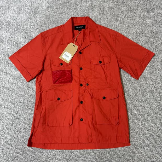 [정가 21만원 새상품] 이스트로그 유틸리티 반팔 셔츠