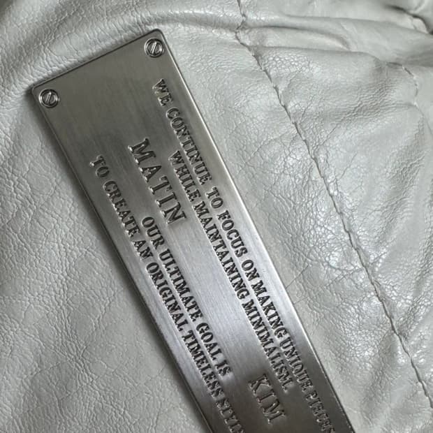 마땡킴 포우 레더 씨쉘백 아이보리