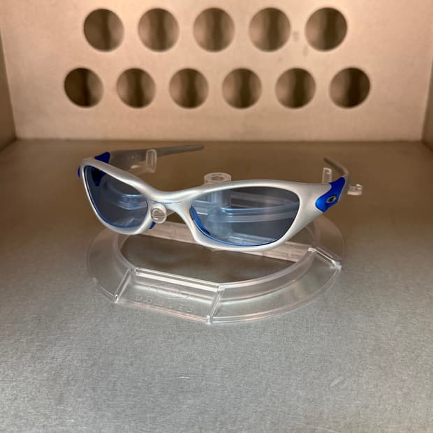 오클리 Valve 밸브 (2003)