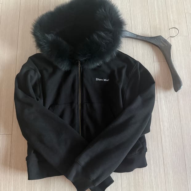 언더마이카 퍼 후드집업 블랙