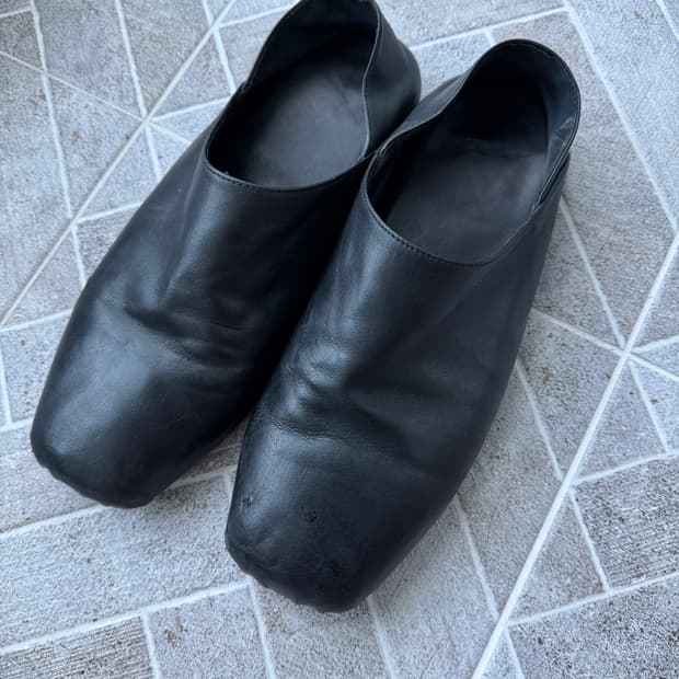 발렌시아가 켄싱턴 뮬 (43.5)