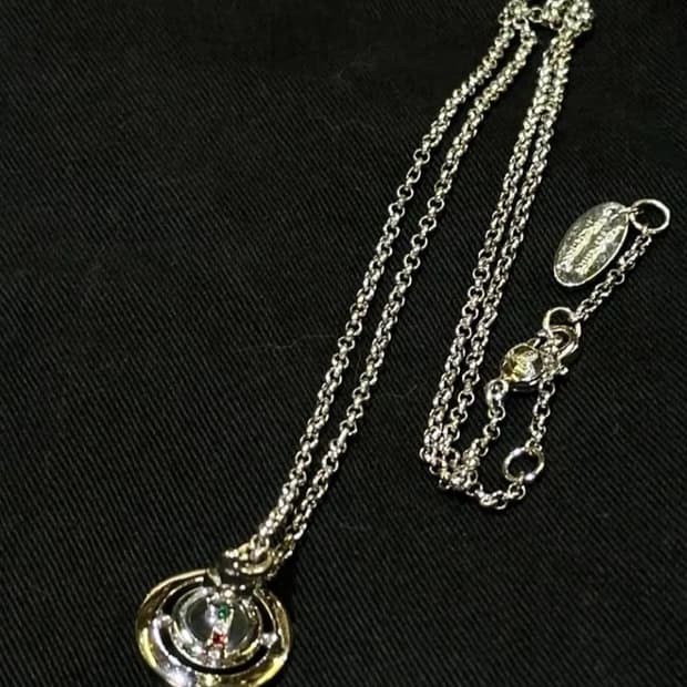 (무배&급전이슈 파격 할인!)비비안웨스트우드 실버 ORB 목걸이 네크리스