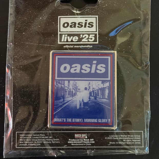 오아시스 라이브25 공식 머천다이즈 WTSMG 커버 핀뱃지