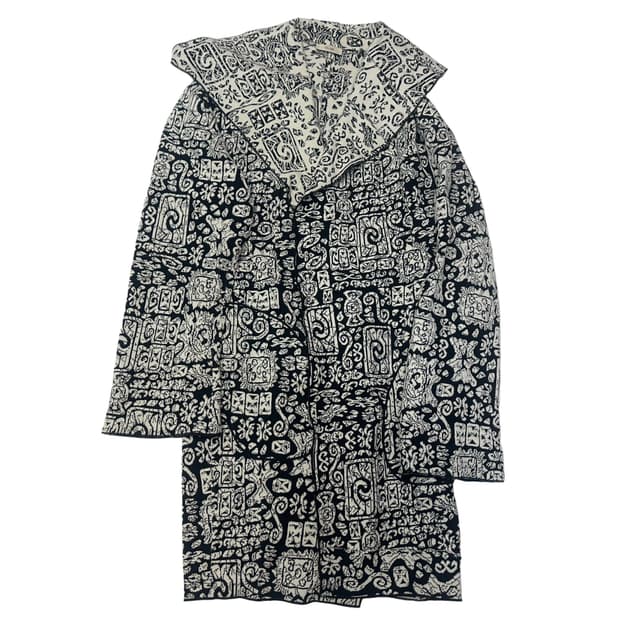 셀린느 블랙앤화이트 자카드니트코트 36 Size