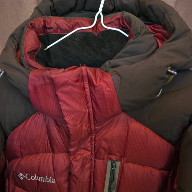 컬럼비아 옴니히트 패딩