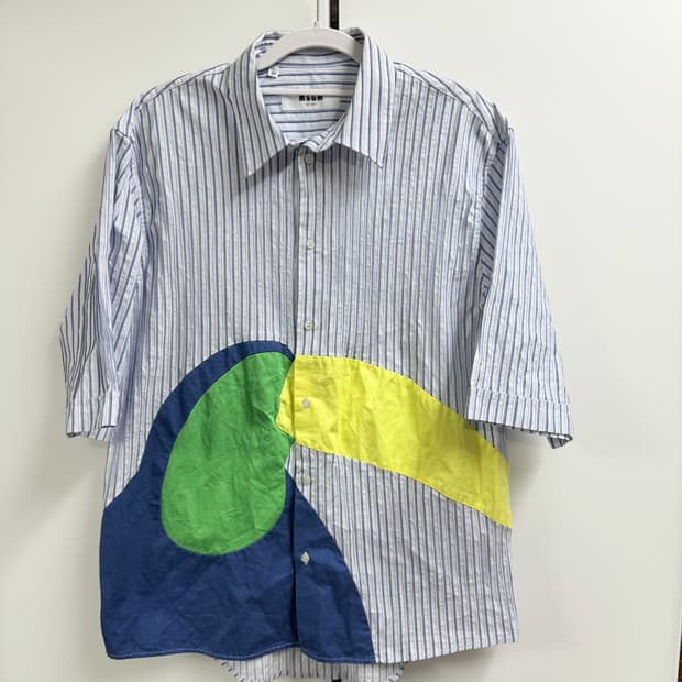 MSGM made이태리 블루 스트라이프 패턴에 토코 투칸 셔츠 (40)
