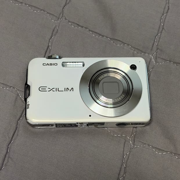 카시오 엑슬림 ex-s10
