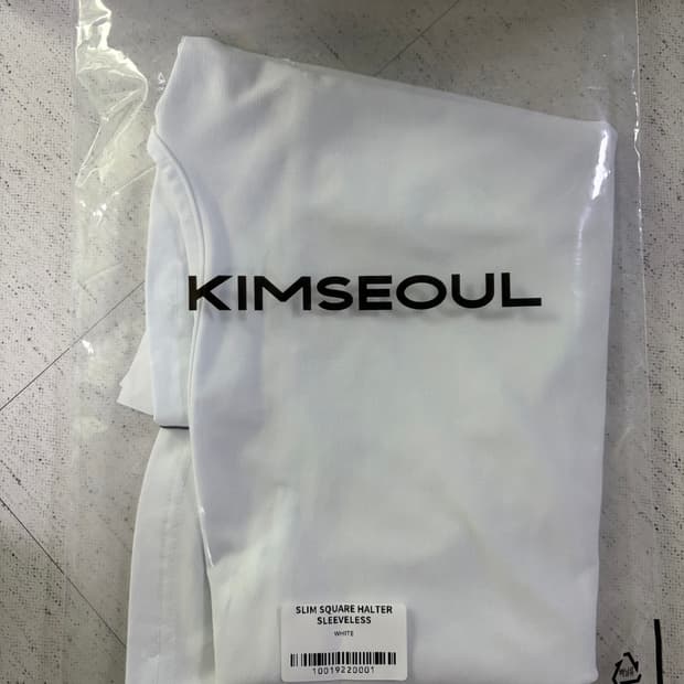 킴서울 킴즈서울 스퀘어 슬리브리스 화이트 