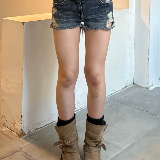 S)CECIL McBEE 빈티지 여성 데미지 데님 숏팬츠
