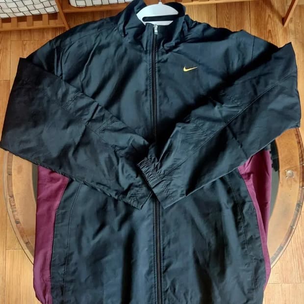 나이키 올드스쿨 바람막이