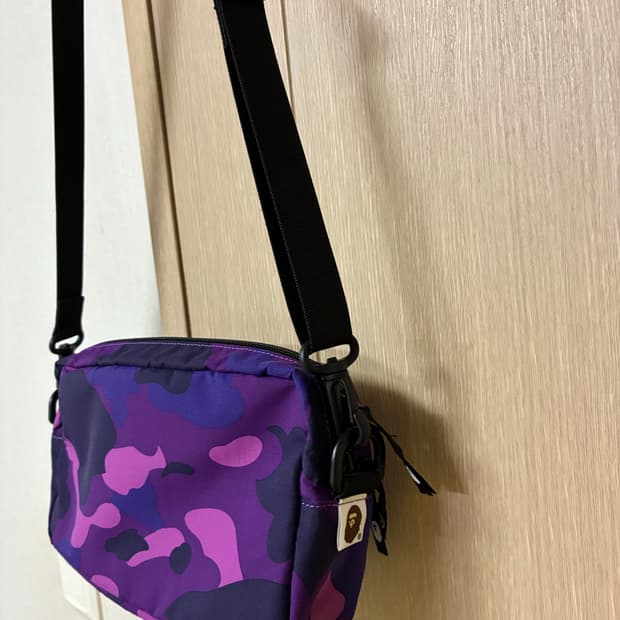 [free]베이프 컬러 카모 숄더 백 퍼플