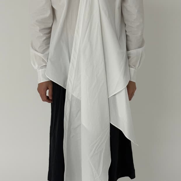 Moschino 롱테일 셔츠